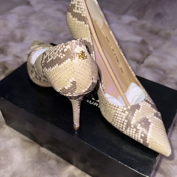 Ralph Lauren heels! Animal print. Size 11B - Picture 2 of 7